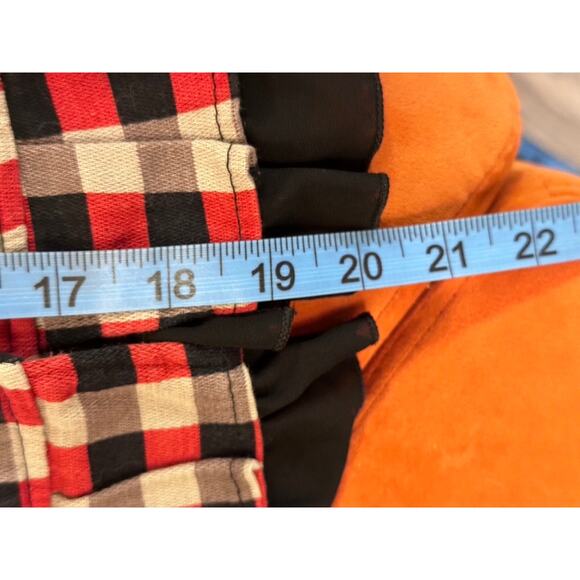 Chic Vintage Blazer with Retro Checkered Pattern and Elegant Peplum Detail - Picture 7 of 8